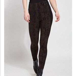 Lysse Laura Snake Skin Leggings L NWT